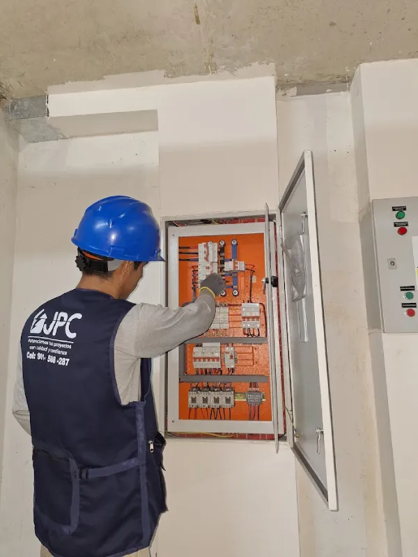 SERVICIOS SISTEMAS ELECTRICOS-3